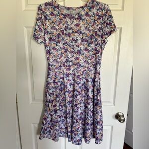 Women’s Floral Dress with pockets